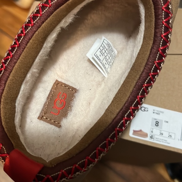 UGG W TAZZ BOOT - Picture 6 of 10